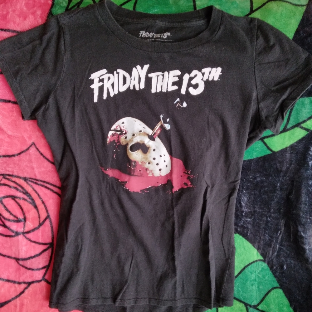 Women's Friday the 13th tshirt size small